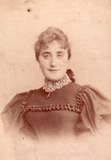 Anna Metz, sptere Blumenthal (1897)